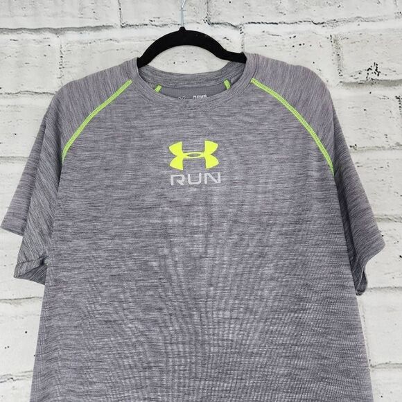 Under Armour Heat Gear Mens Short Sleeve Shirt Size XL Gray Workout Top - Picture 2 of 10
